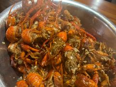 -琥珀老六龙虾(四里河店)