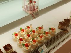 -好利来(八角店)