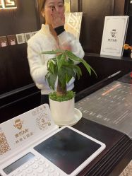 -东方先生国潮男士理发馆