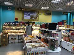 零售区-百年义利(榴乡路店)