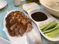-六和聚传统烤鸭.天津菜(和平店)