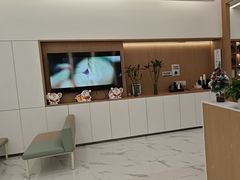 -泰康拜博口腔(松江印象城臻尔店)