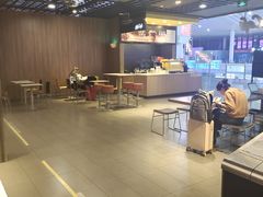 -麦当劳(宁波火车高铁站店)