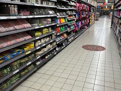 -家乐福(川沙店)