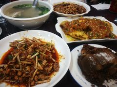 -扒骨肉雅鱼饭店(三雅文化传承店)