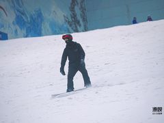-哈尔滨热雪奇迹