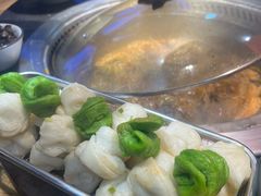 -山河屯铁锅炖(哈西站店)