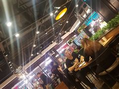 -菲尼克斯牛排店(杉杉奥特莱斯店)