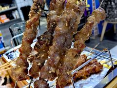 -喝丢一只鞋海鲜烧烤·海肠捞饭(文体街店)
