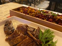 -爱啤精酿·民谣酒馆(滨江店)