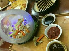 -地方名吃海鲜大馅蒸饺(北戴河店)
