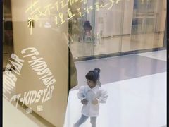 -潮童星少儿模特形体培训(郑州总校)