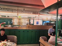 -芭莉与彩虹西餐厅(成都合生汇店)