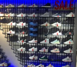 -adidas(德基广场店)
