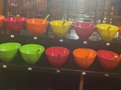 -果松木炭酸菜铜火锅·外婆参鸡汤