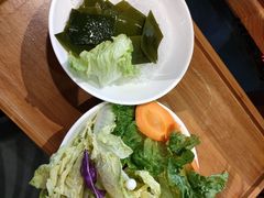 -野山舂·贵州现舂酸汤火锅(鸿通城店)