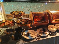 -亚龙湾希尔顿自助餐厅·海鲜·烧烤·沙滩BBQ·现场乐队