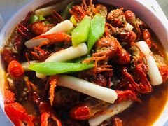 -茸梅路右拐龙虾-农家菜(松江店)