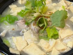 -官塘陈记鱼生·潮汕砂锅粥·牛肉火锅(潮枫路总店)