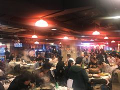 大堂-鲜入围煮花胶鸡海鲜火锅