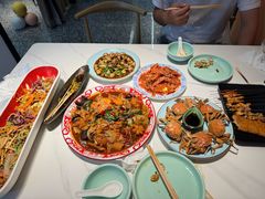 -嗨辣小聚·盘锦河蟹·海鲜烧烤龙虾(盘锦十年好店)