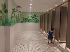 -三亚湾红树林度假酒店美食街