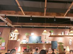 -巴卤社老火锅(财富店)