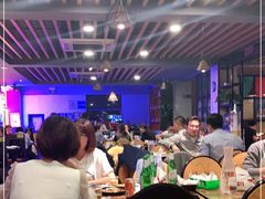 大堂-王红军龙虾(新民路店)