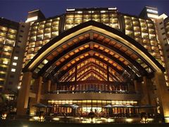 -三亚湾海居铂尔曼度假酒店