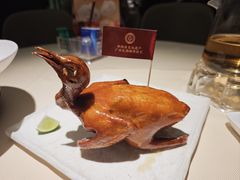 非遗红烧乳鸽-侨美食家·粤菜(体育西路店)