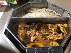 -八角锄烧·肉火锅(天河城店)