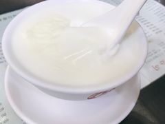 双皮奶-义顺牛奶公司(庇利金街店)