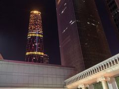 -富力丽思卡尔顿酒店健身中心