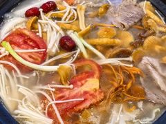 -九寨特色牦牛肉汤锅 羊肉汤锅