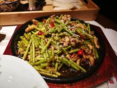 铁板鱿鱼-卯时·龙光雅宴·精致锡帮菜(惠山古镇店)
