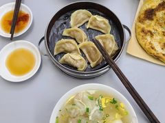 -甬城吴记馄饨(中山店)