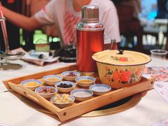 创世纪冰粉-哥老官重庆美蛙鱼头(龙湖杭州金沙天街店)