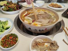 -土连锅·现熬养生汤锅(梁家巷店)