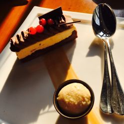 -颐和宾馆宴会厅