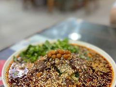 -杨三娘跷脚牛肉(羊子山西路店)