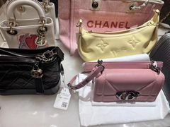 -星裳二手奢侈品回收鉴定(新华路店)