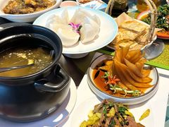 -快乐海鲜酒楼(滇池路店)