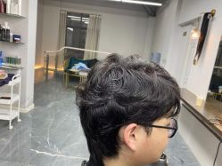 -茶发Salon·烫发染发理发