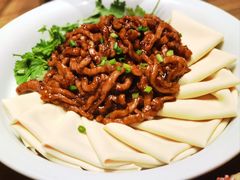 京酱肉丝-壹零捌道·北京烤鸭(车公庄店)