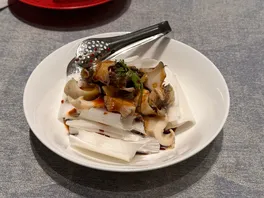 招**螺