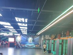 -极限PLAY运动娱乐新世界·团建派对潮玩休闲馆·室内蹦极高空游乐园