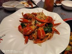 蒜香小龙虾-虾胡闹龙虾馆(湄南河店)