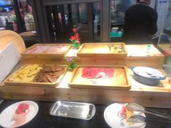 -锅儿欢海鲜火锅烤肉自助餐(东港凯虹店)