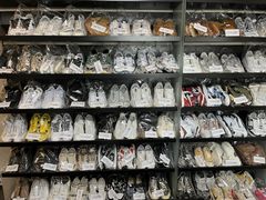 -吾净球鞋奢侈品洗护修复中心(汉街SKP店)