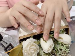 -艾珂·美甲美睫
